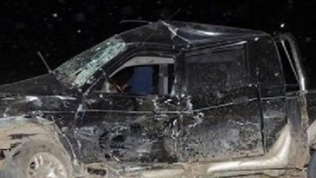 Denizli'de kamyonetle minibüs çarpıştı: 1 ölü, 2 yaralı