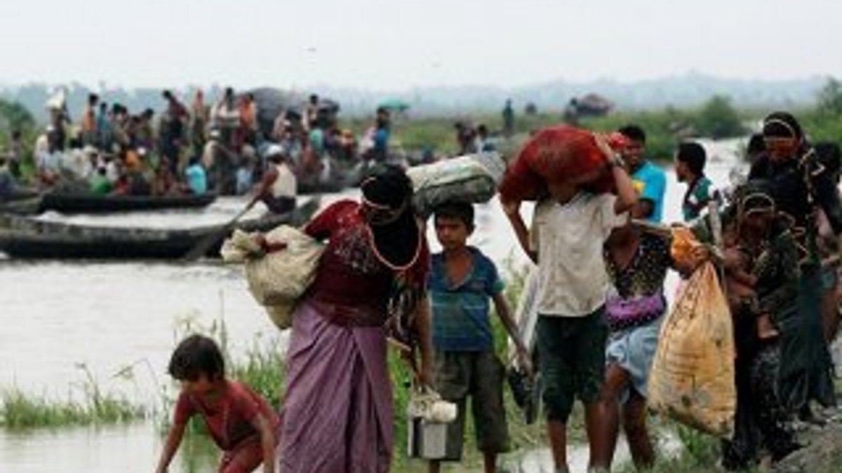 İngiltere Başbakanı May'dan Myanmar'a tepki