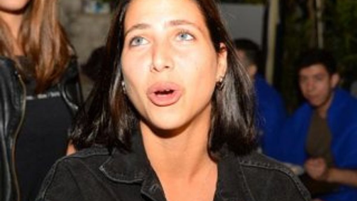 Zehra Çilingiroğlu: Oyuncu olmayacağım