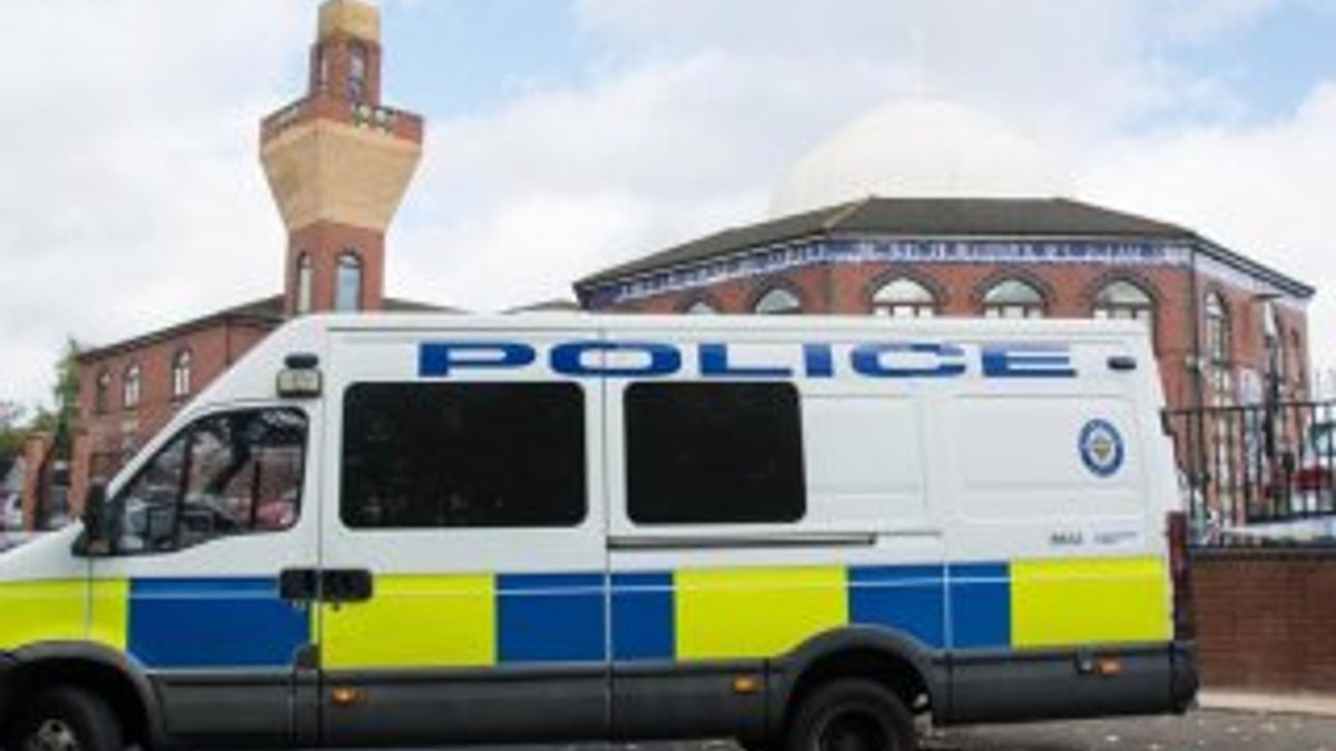 İngiltere'de Müslüman çocuğa bıçaklı saldırı
