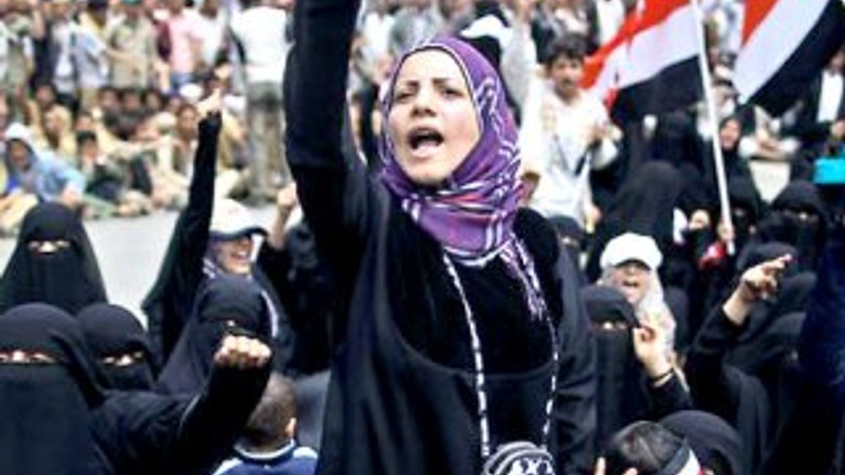 Yemenli anneler Husileri protesto etti