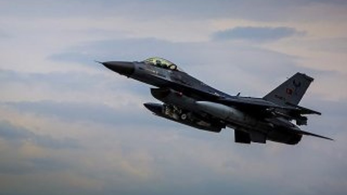 Metina'da PKK hedeflerine bombardıman