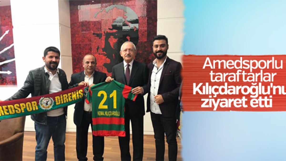 Amedspor taraftar grubu Kılıçdaroğlu'na forma hediye etti