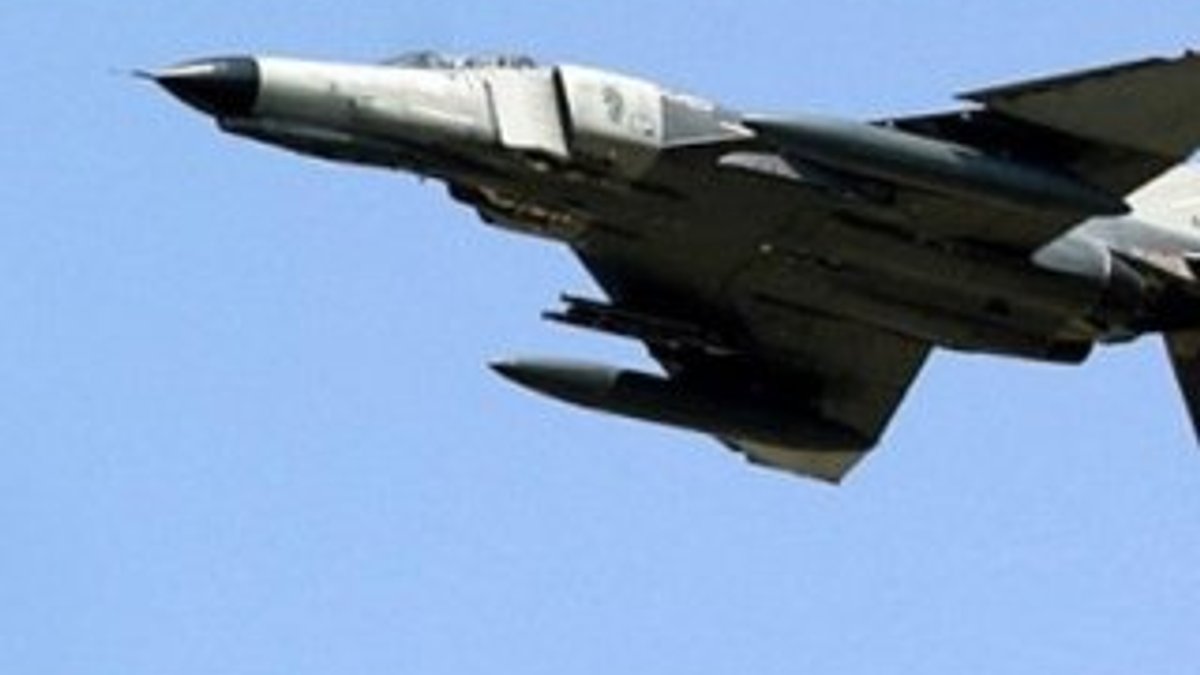 İsrail uçakları Suriye'yi vurdu