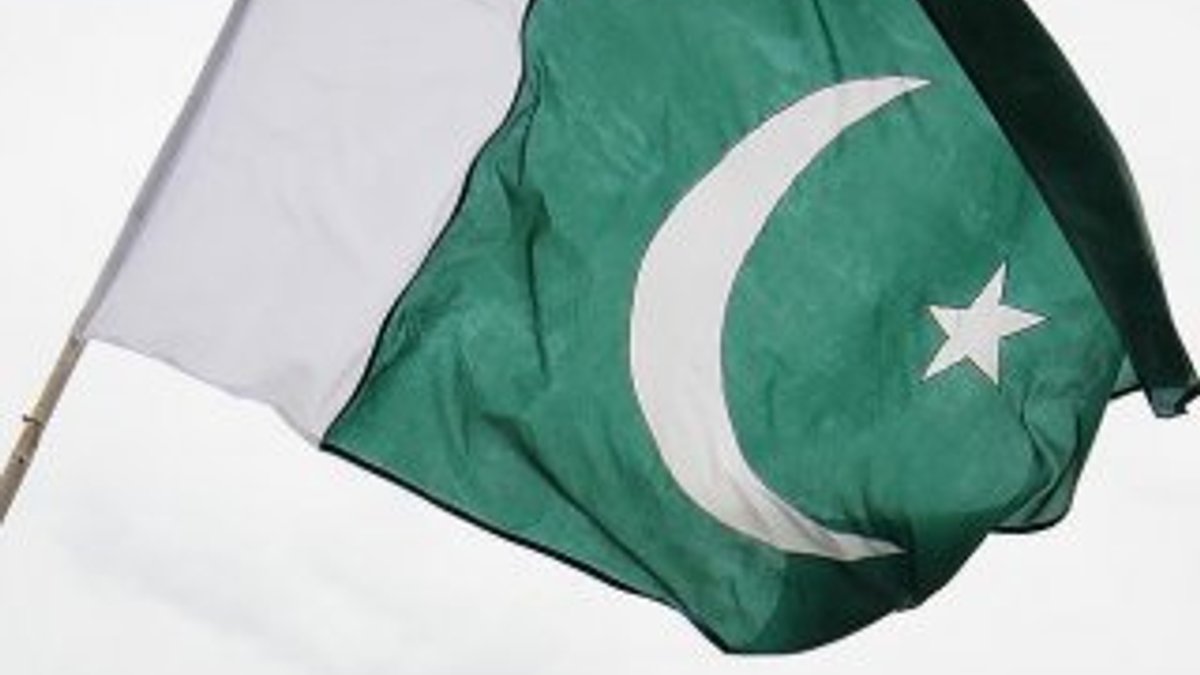 Pakistan'da 261 milletvekilinin meclis üyeliği donduruldu