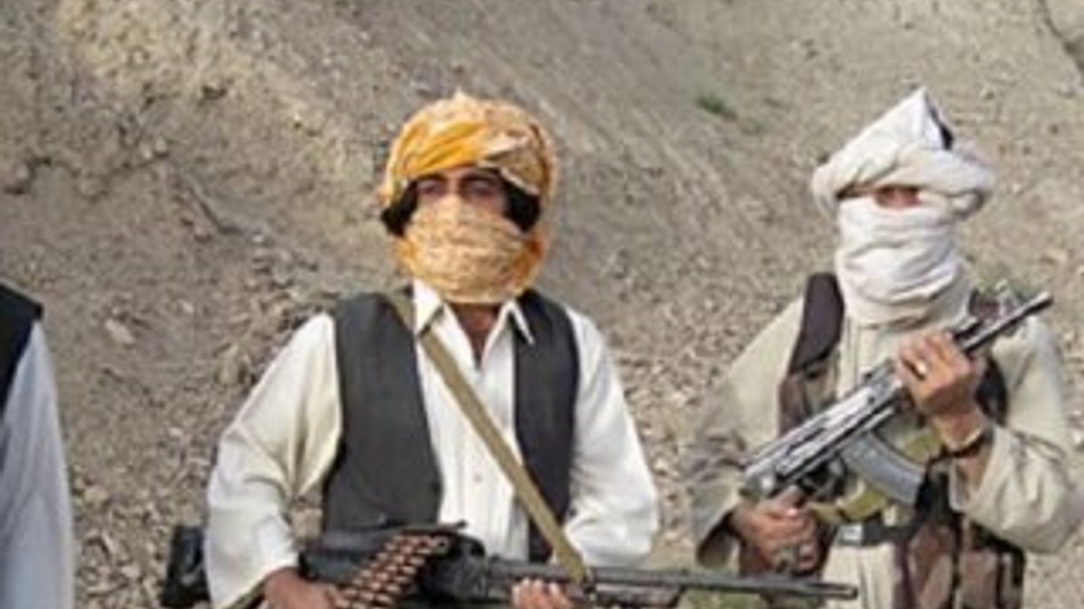 Afganistan'da DEAŞ ile Taliban çatıştı