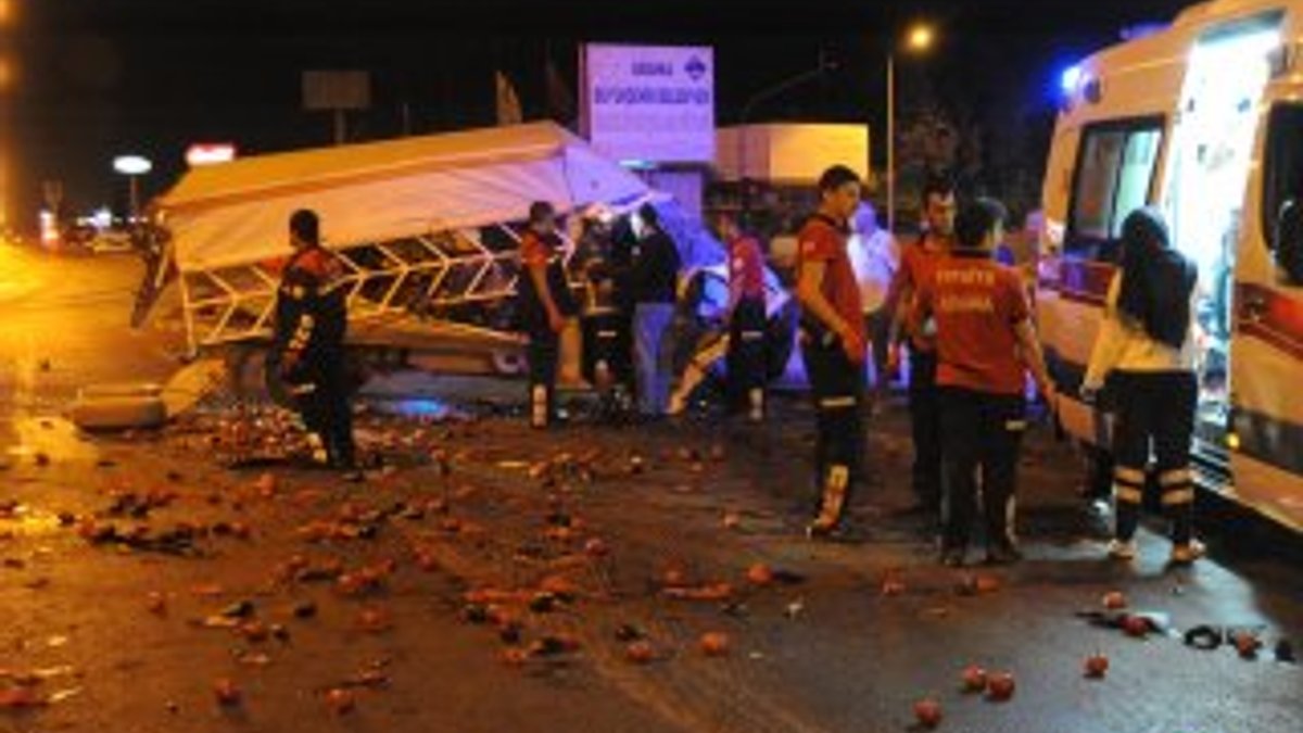 Adana'daki kamyonet kazasında 1 ölü 5 yaralı