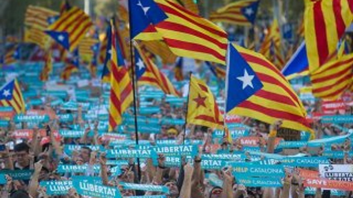 İspanya Mahkemesi'nden Katalonya kararı