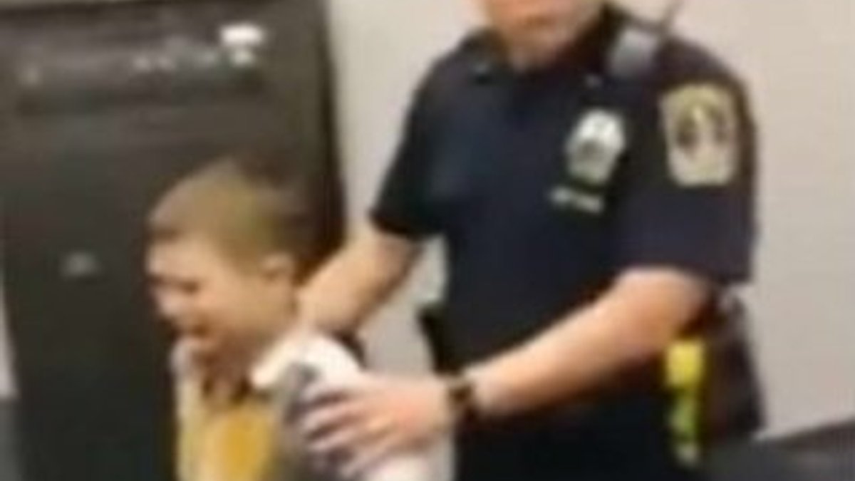 ABD polisi 9 yaşındaki otistik çocuğu tutukladı