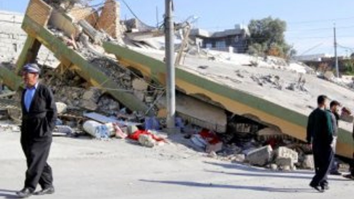 İran'da depremin ağır bilançosu