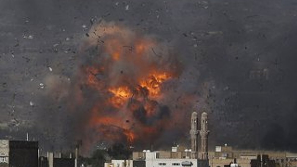 Yemen'de silah deposu patlaması