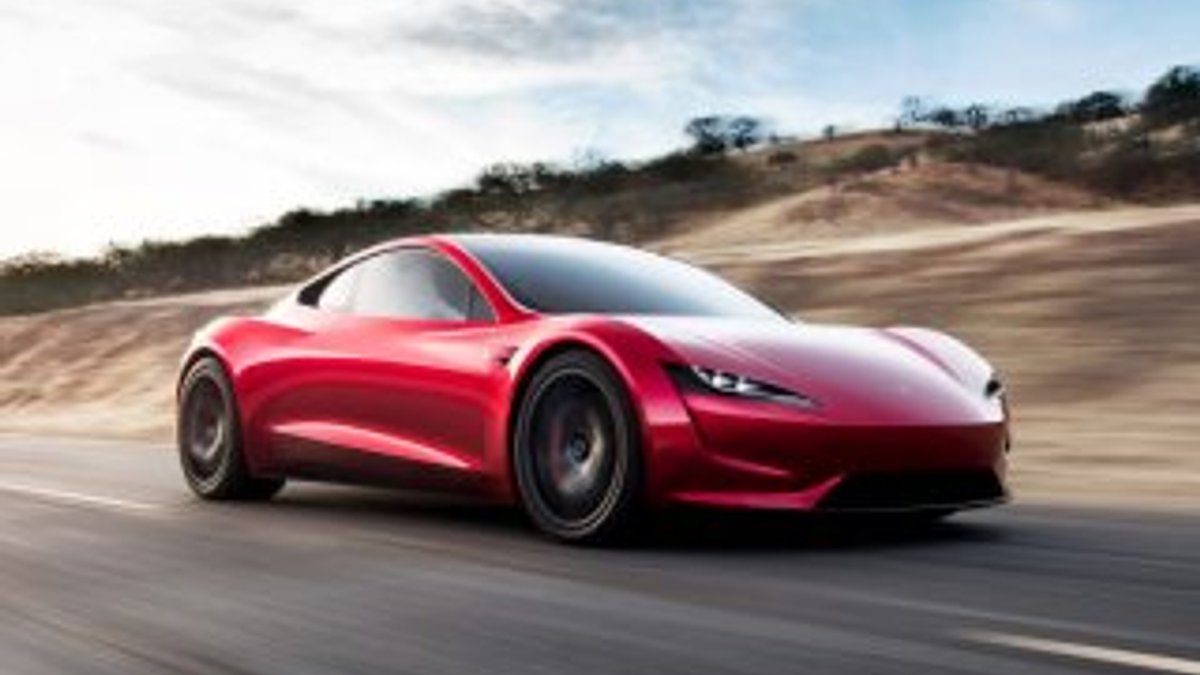 Tesla Roadster pistlerde