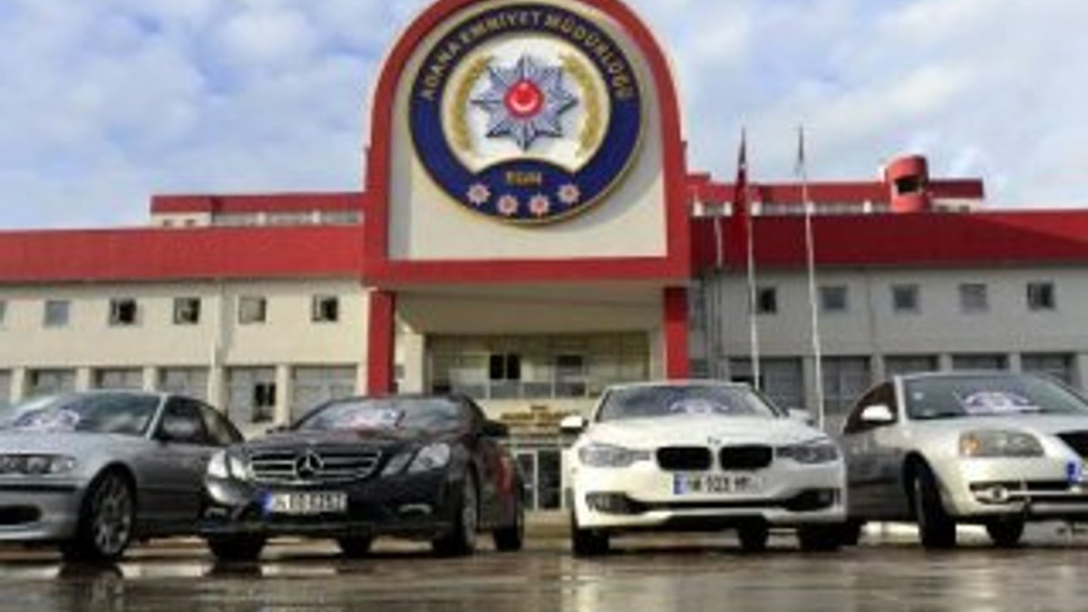 Çalınan lüks otomobiller Adana'da yakalandı
