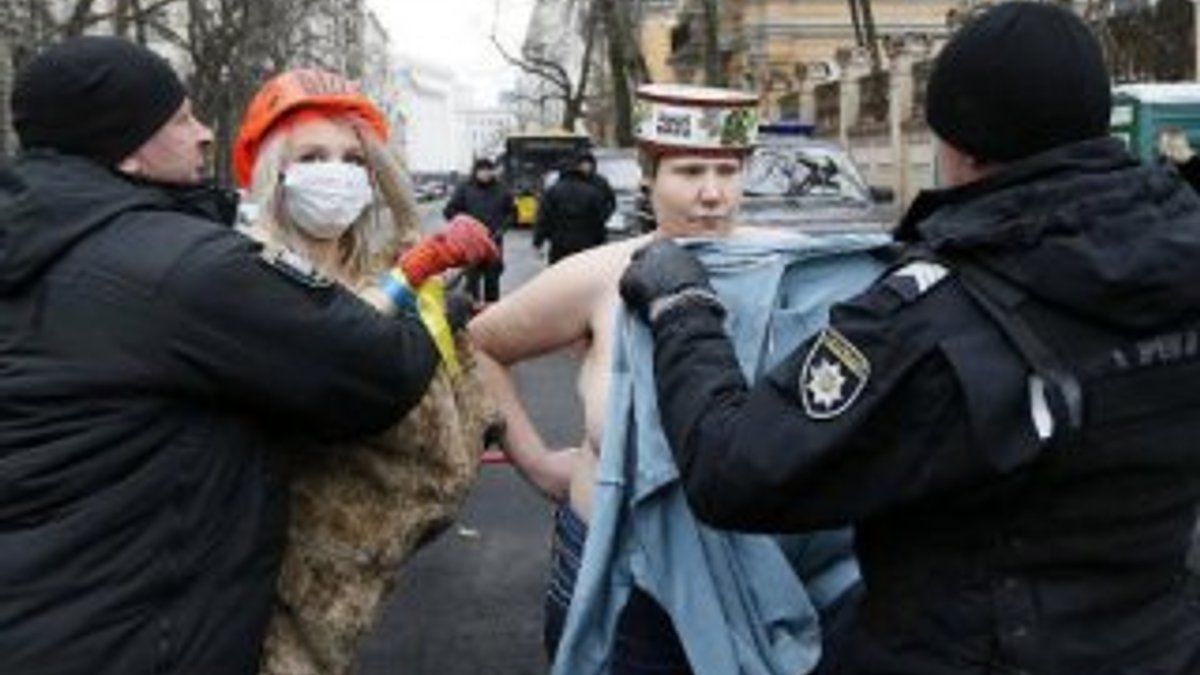 Ukrayna'da Femen protestosu