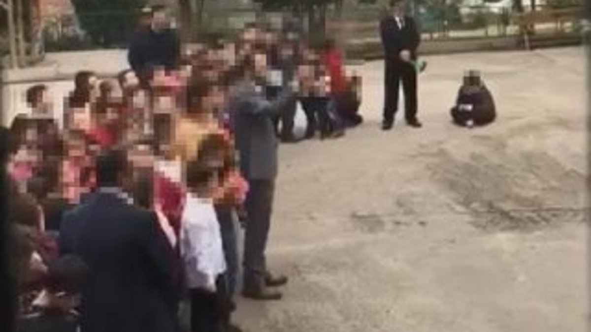 Öğretmenler Günü'nde ilkokul öğrencisini betona oturttu