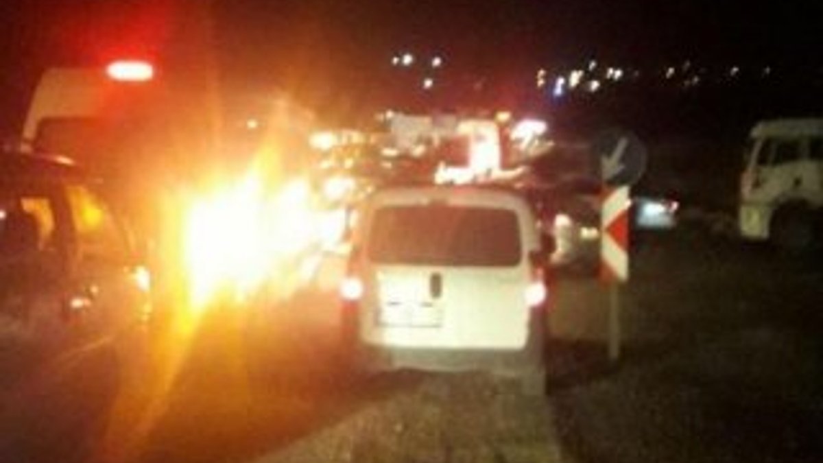 Diyarbakır'da iki araç çarpıştı: 2 ölü, 7 yaralı
