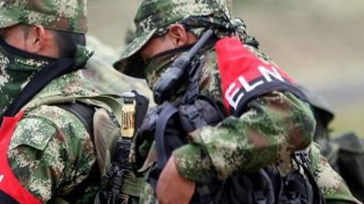 Kolombiya'da ELN ile FARC muhalifleri çatıştı