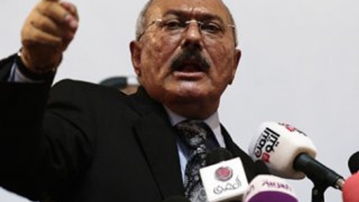 Yemen'de eski devlet başkanı öldürüldü