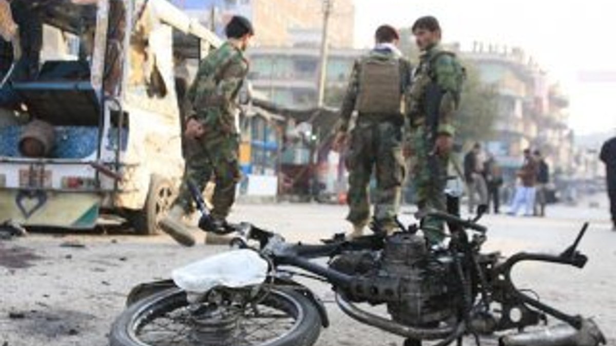 Afganistan'da intihar saldırısı: 6 ölü