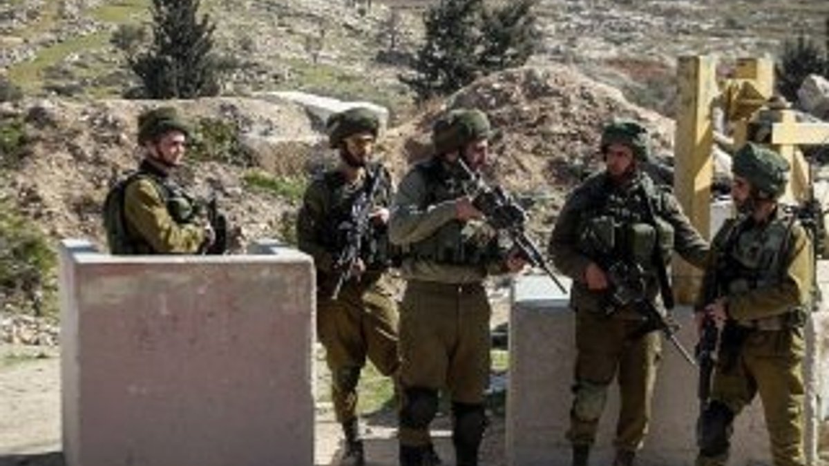 İsrail Batı Şeria'ya asker yığıyor