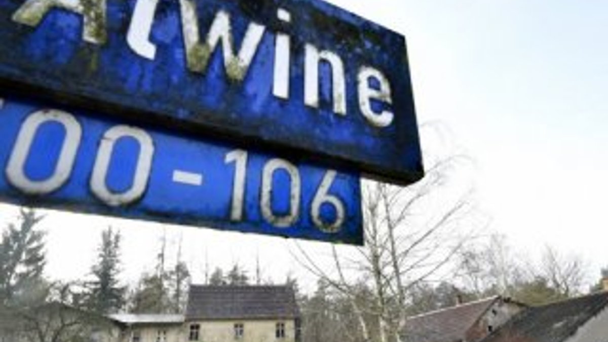 Almanya'da bir köy müzayedede 140 bin euro'ya satıldı