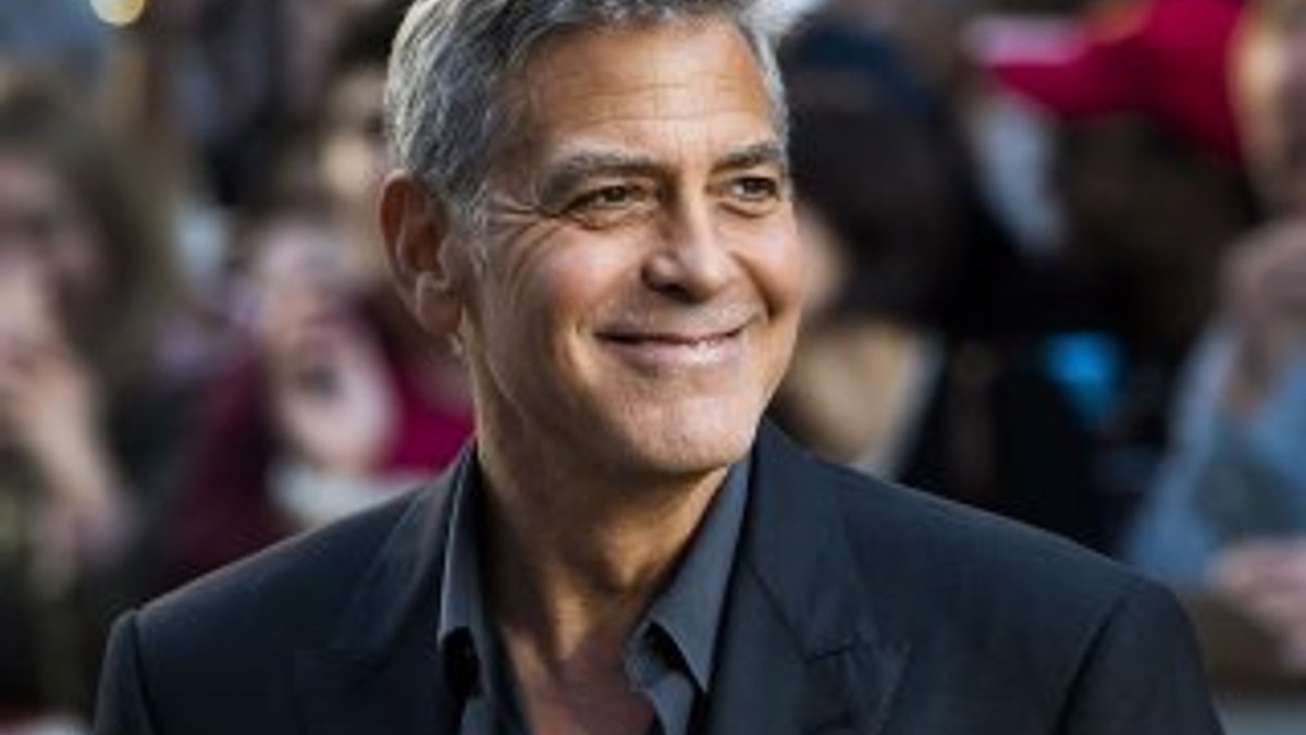 Clooney'den arkadaşlarına 14 milyon dolar hediye