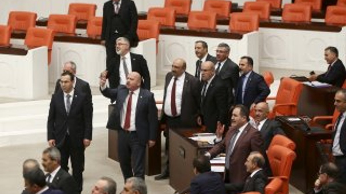 Ağbaba'nın sözleri Meclis'i sabah kapattı