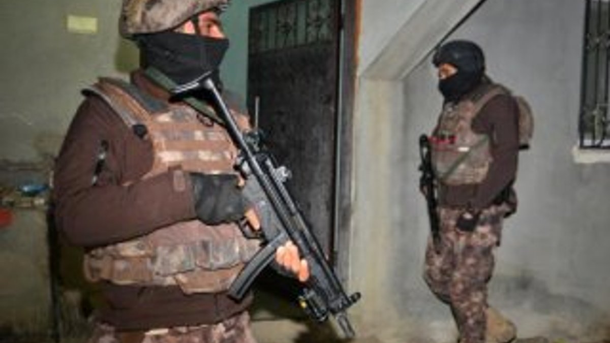 Adana’da ByLock operasyonu: 12 gözaltı