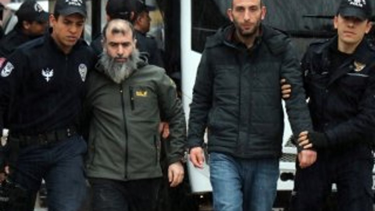 Suriyeli eski polisler DEAŞ üyesi olmaktan tutuklandı