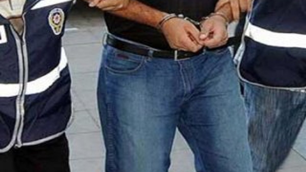 İzmir'de uyuşturucu operasyonu: 5 gözaltı