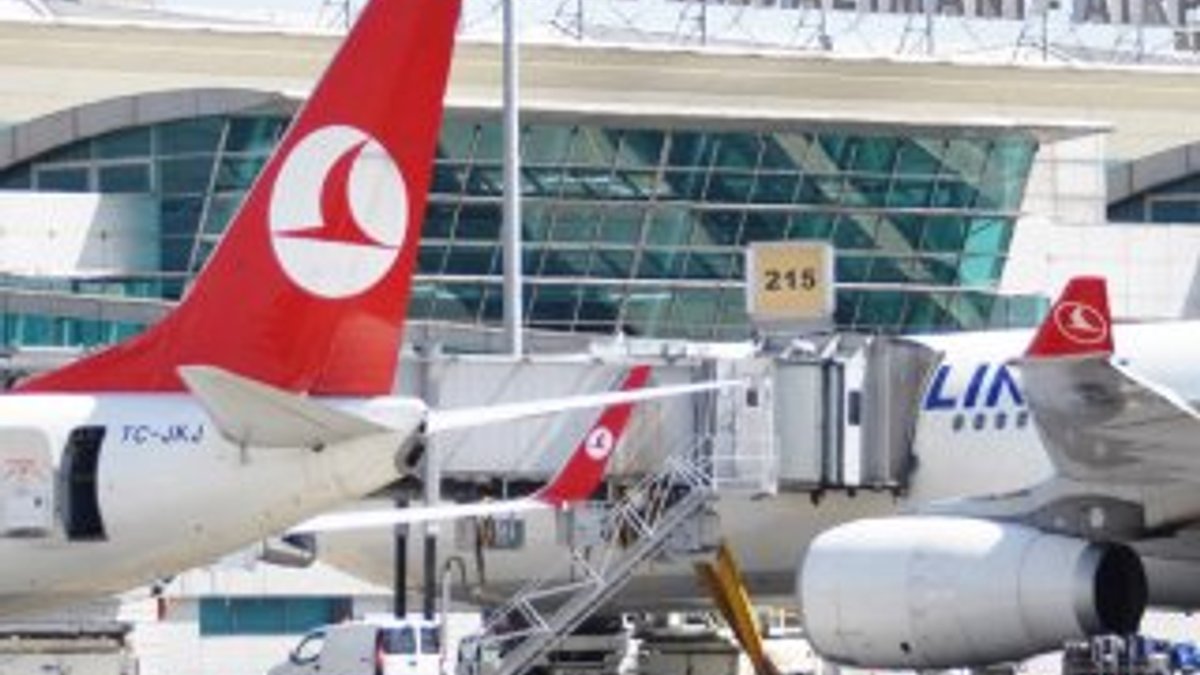 İstanbul'da biletsiz uçağa binen yolcu yakalandı