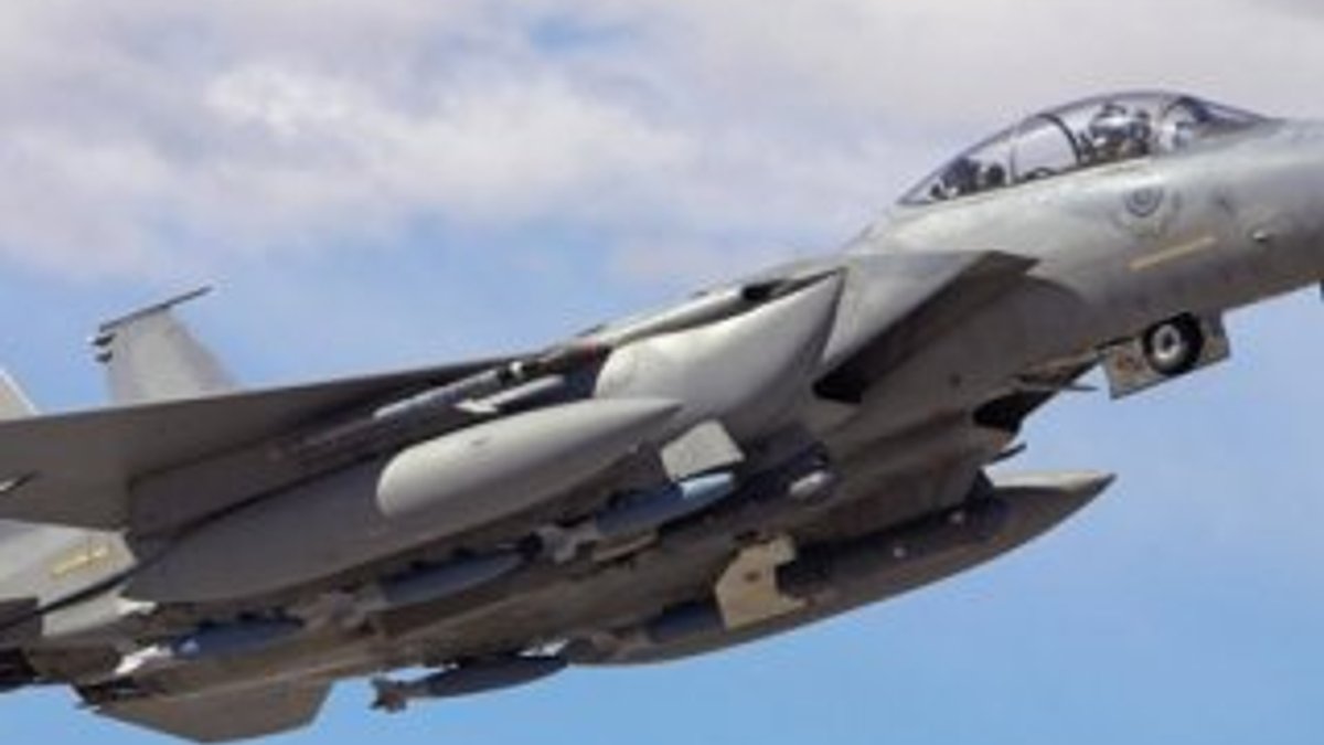 Yemen'de koalisyona ait savaş uçağı düşürüldü