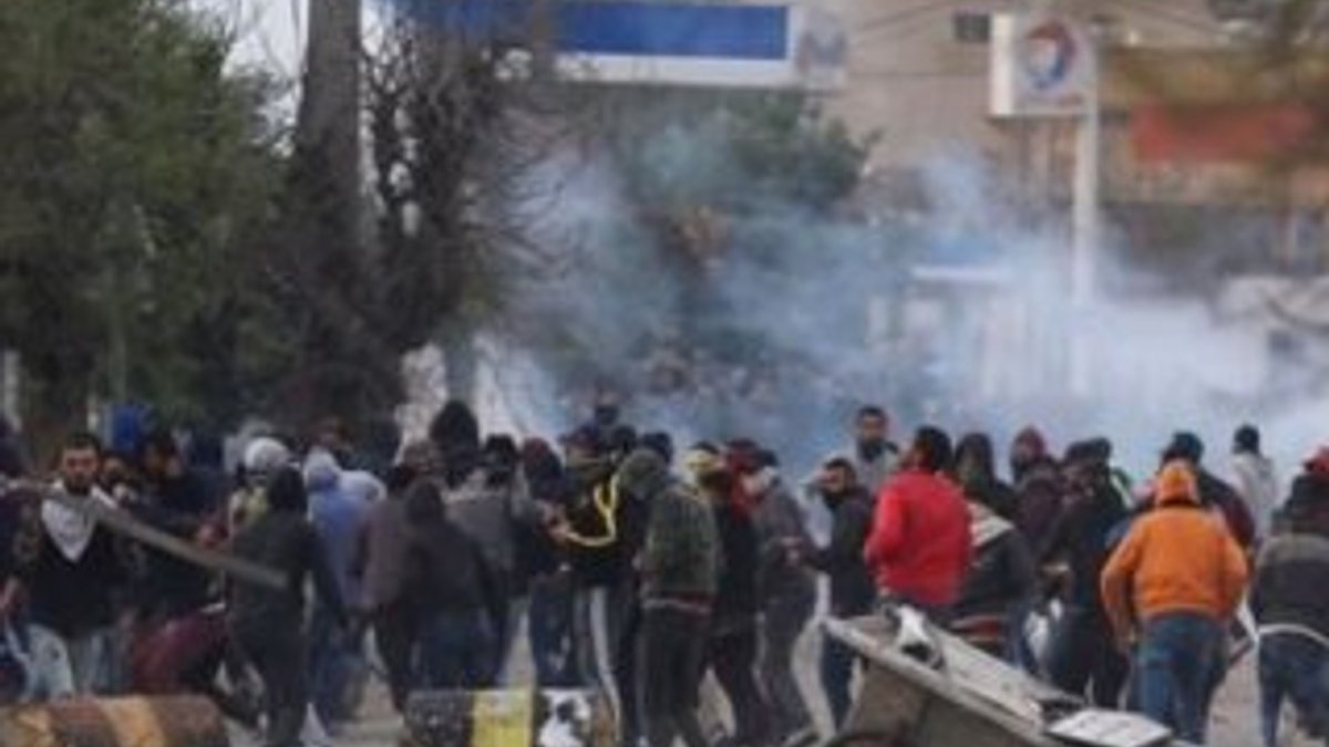 Tunus'taki hava şartları protestoları azalttı