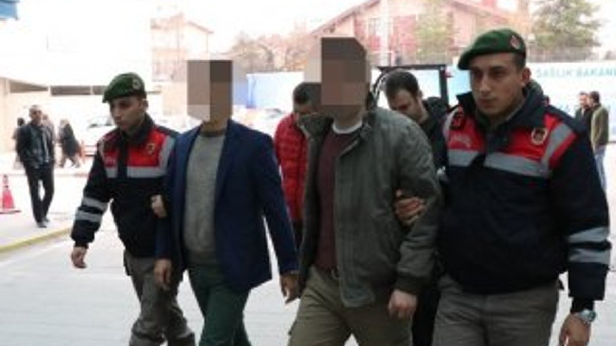 Konya'da FETÖ operasyonu: 5 askere gözaltı