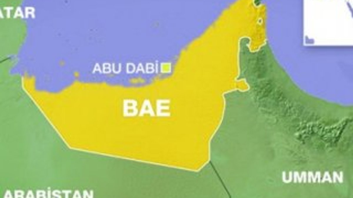 BAE Katar'ı haritadan sildi