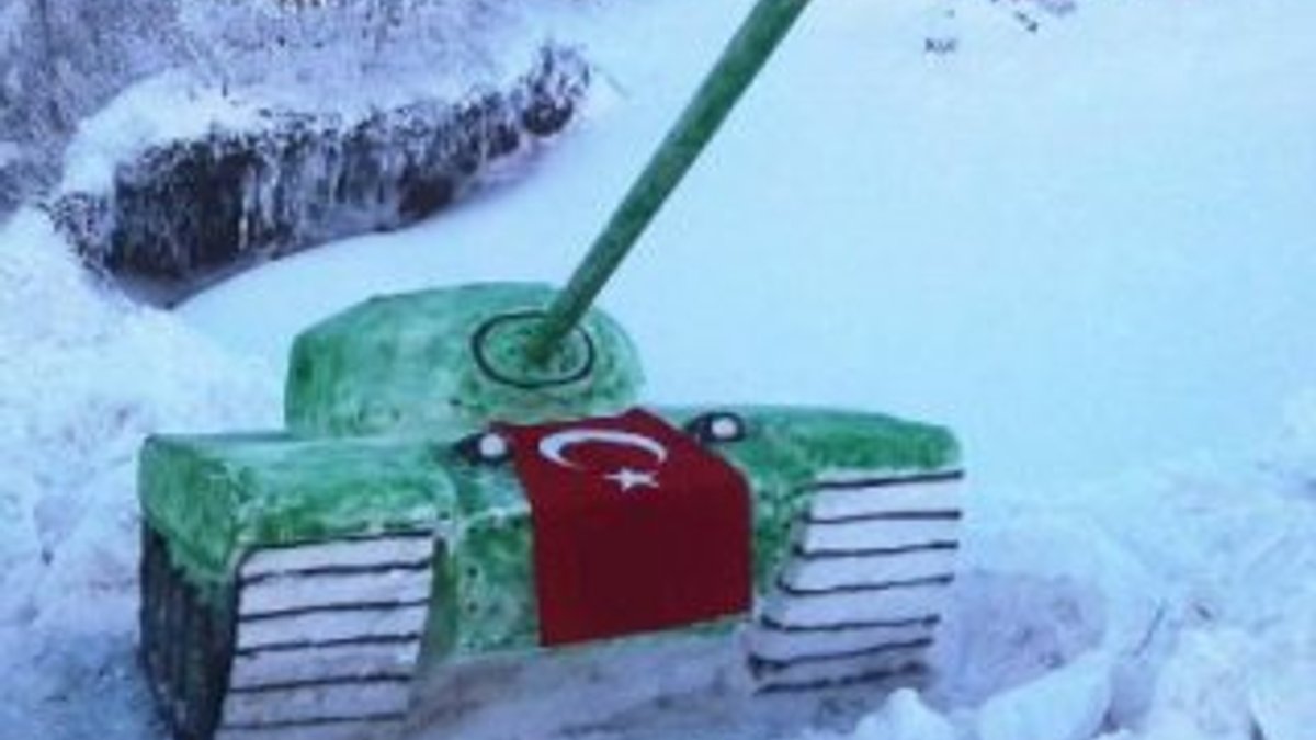 Zeytin Dalı Harekatı'na destek için kardan tank yaptılar