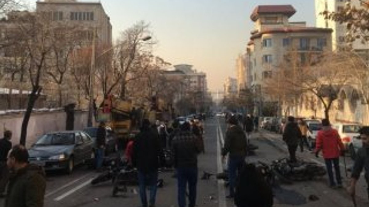 İran'da cumhurbaşkanlığı ofisinde bir kişi vuruldu