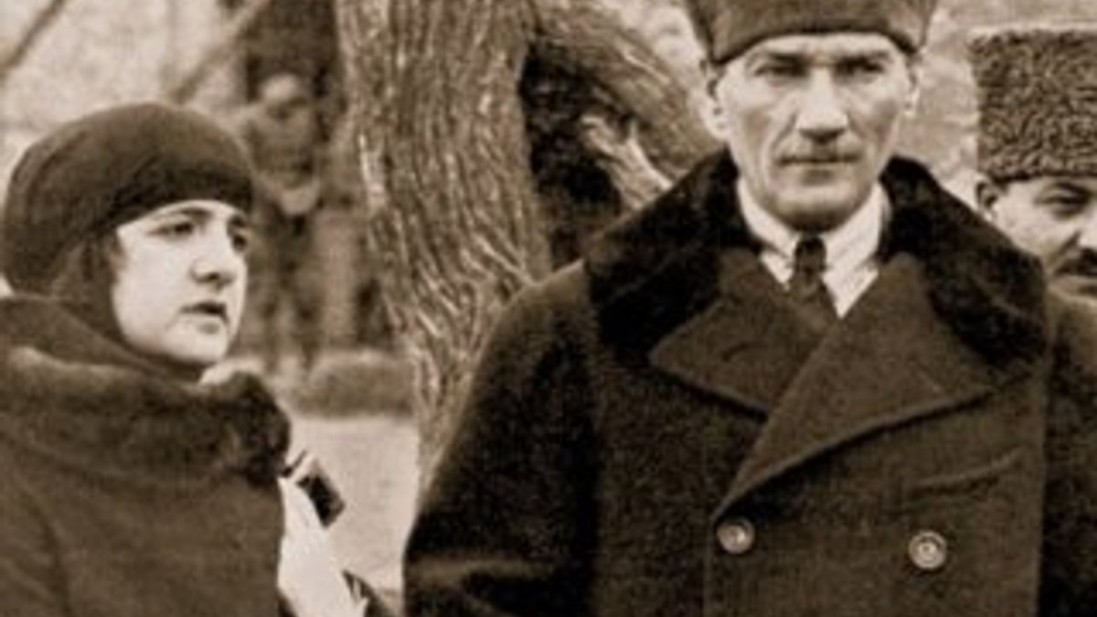 Atatürk'ün Latife Hanım'a hediye ettiği eyer satışta