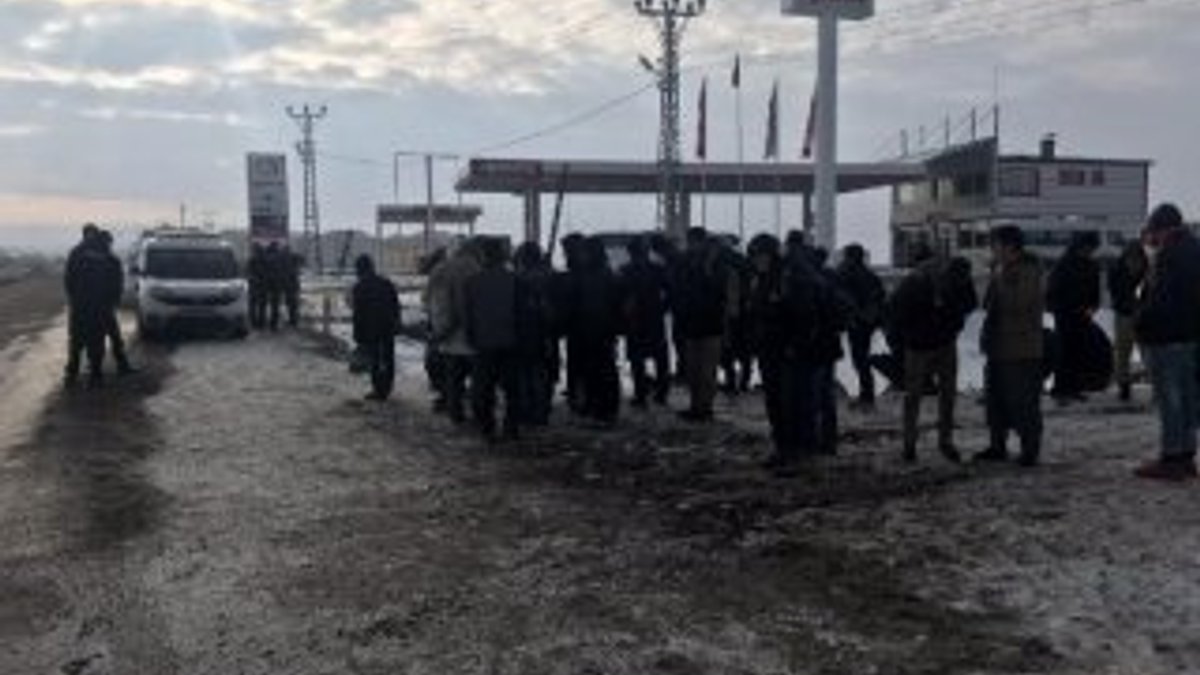 Afganistanlı kaçaklar İstanbul diye Kars'a bırakıldı