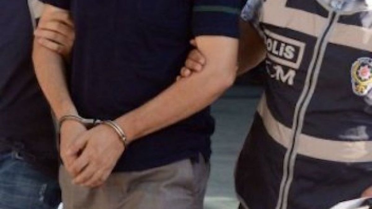 Konya'da FETÖ operasyonu: 15 gözaltı