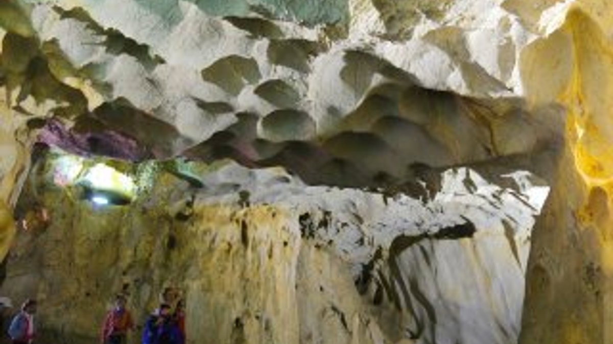 500 bin yıl öncesine ışık tutan mağara: Karain