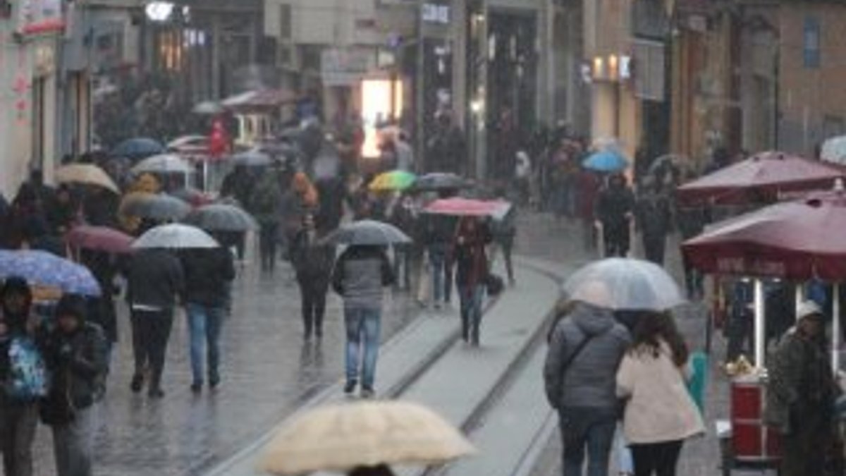 İstanbul'da sağanak ve dolu yağışı