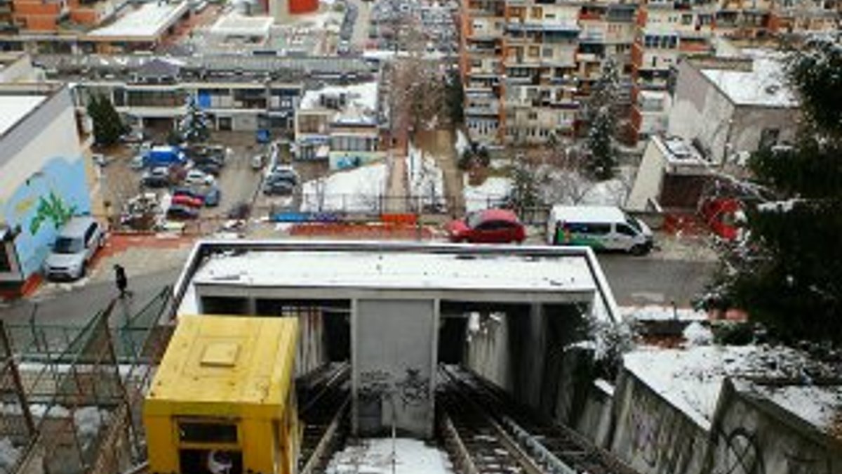 Saraybosna'da dikey mahallenin çeyrek asırlık füniküleri