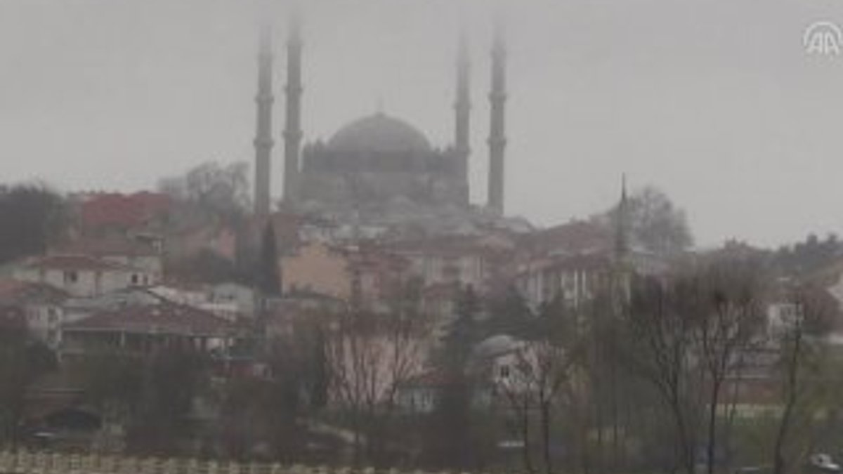 Edirne'de etkili olan sis güzel anlar yaşattı