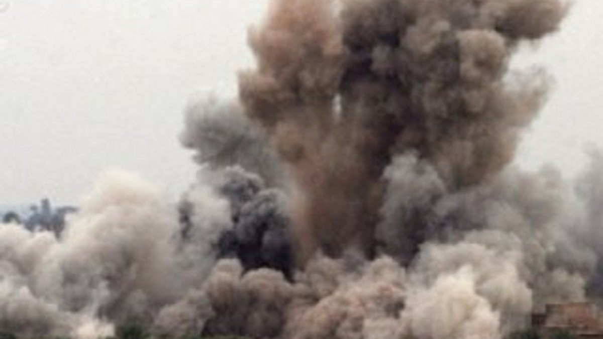 Afganistan'da hava saldırısı: 100 ölü, 50 yaralı