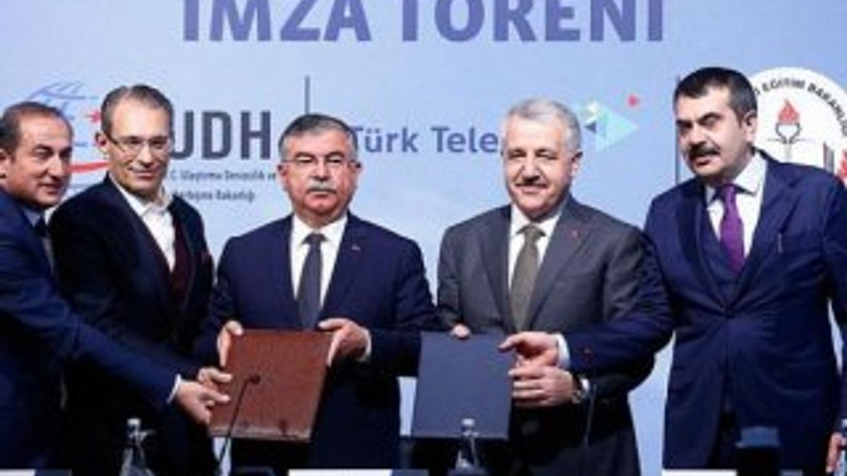 Türk Telekom ve MEB yeni iş birliği protokolü imzaladı