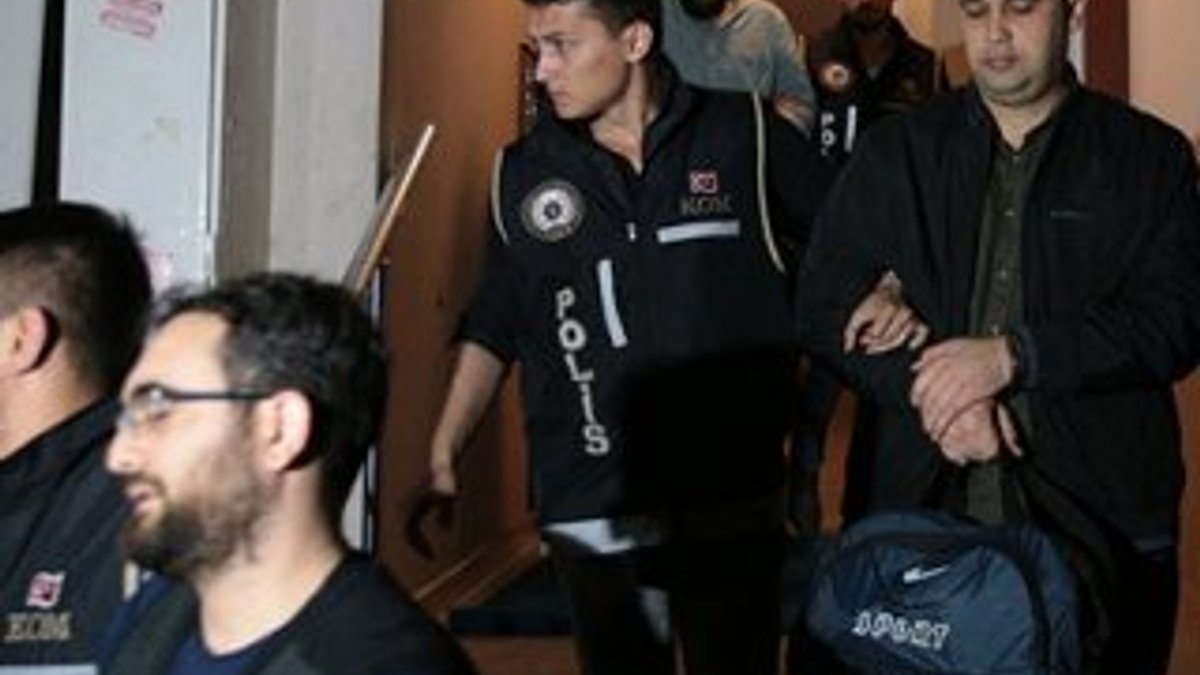 Adana'da 6 FETÖ'cü yönetici yakalandı