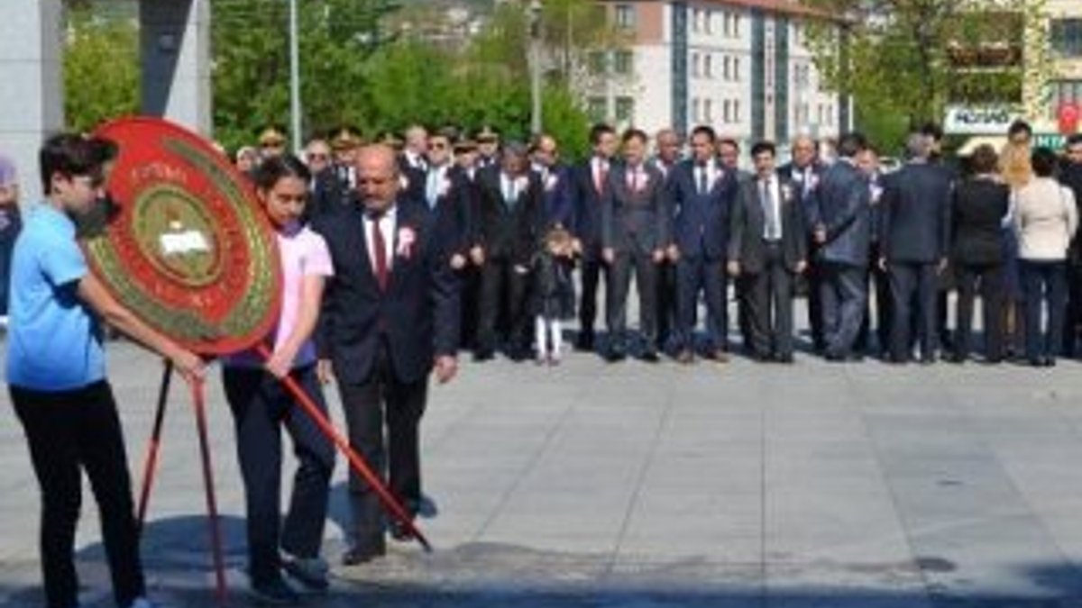 Bartın'da CHP'liler Milli Eğitim Müdürü'nü protesto etti