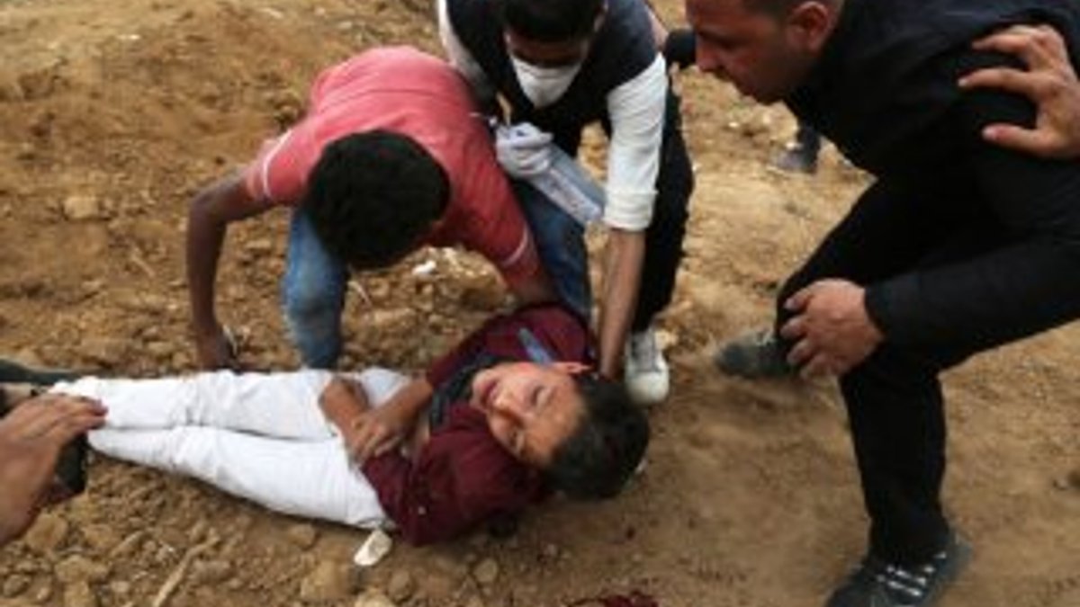 İsrail çocukları vuruyor