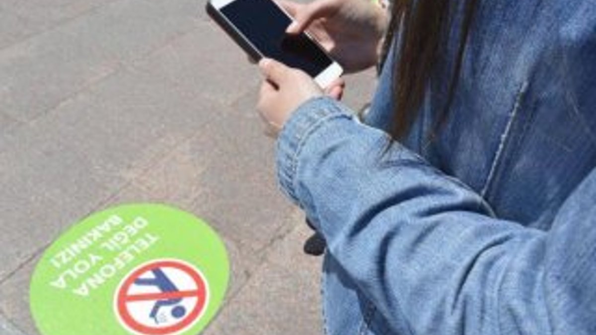 Kayseri Belediyesi'nden telefon bağımlıları için uyarı